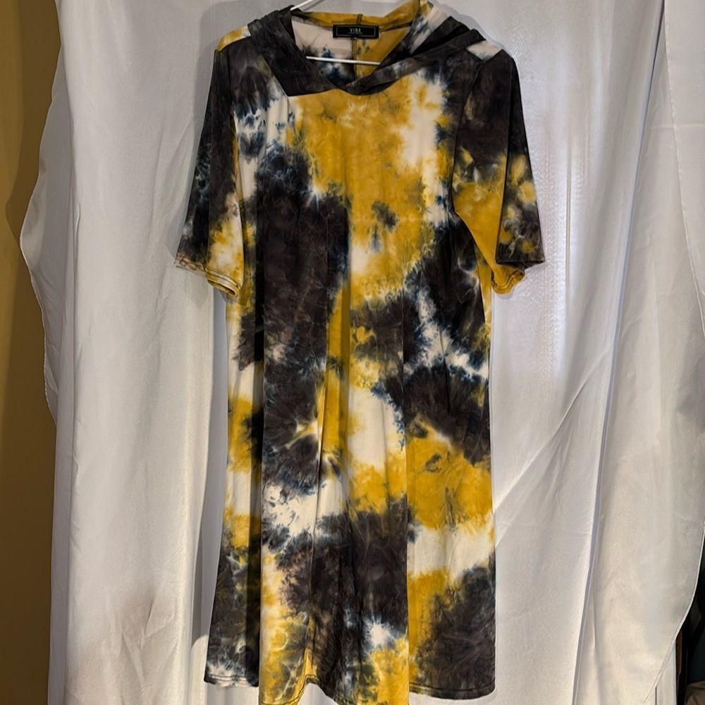 Vibe Sportswear Tye-dyed Hood Dress Size 1X